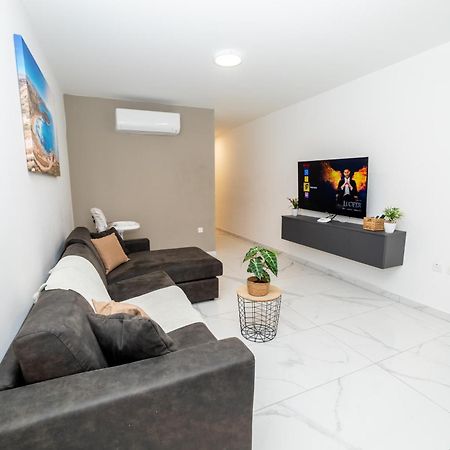 New 3 Bedroom Apartment A1 Σεντ Πόλς Μπέι Εξωτερικό φωτογραφία