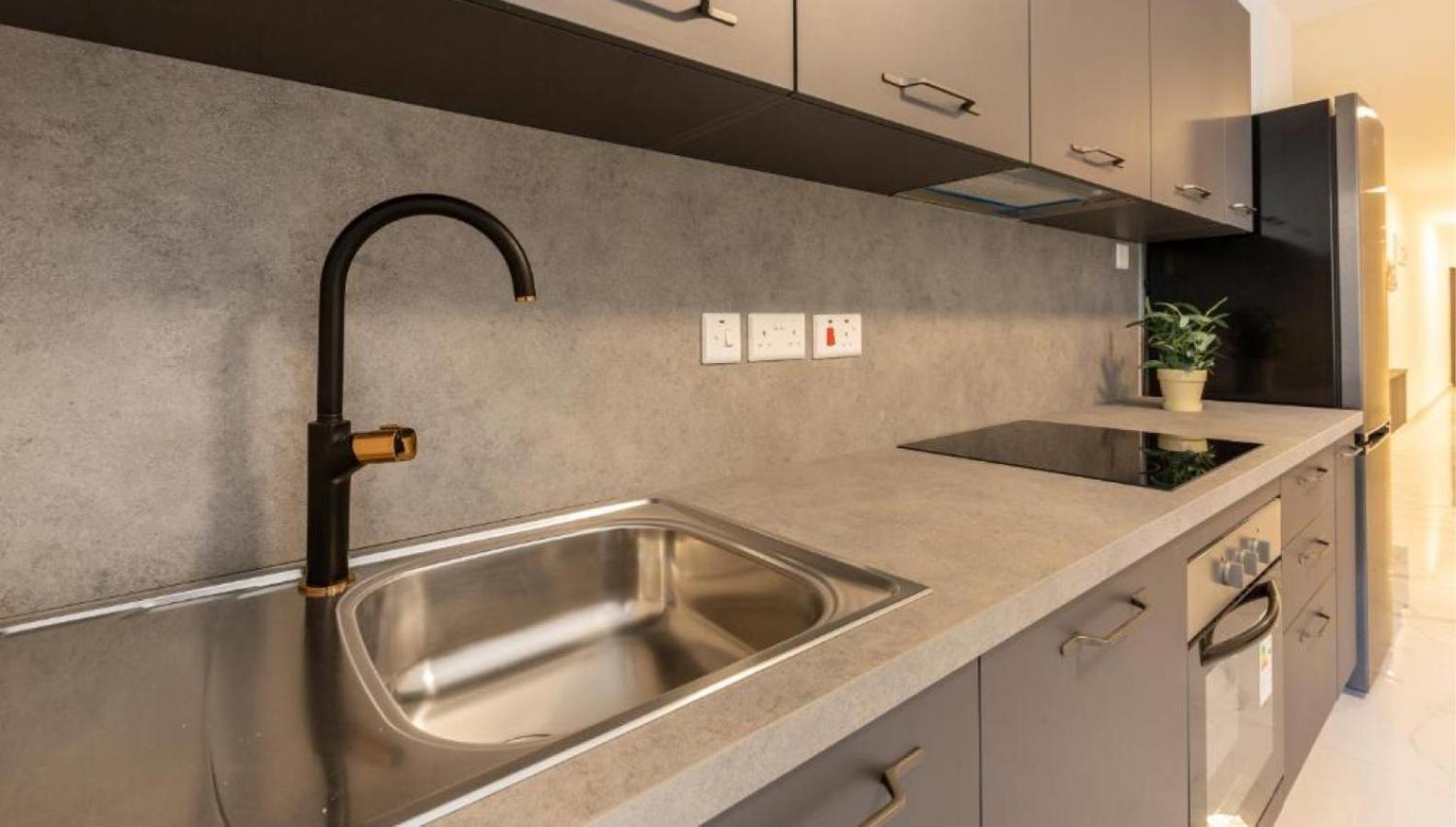 New 3 Bedroom Apartment A1 Σεντ Πόλς Μπέι Εξωτερικό φωτογραφία