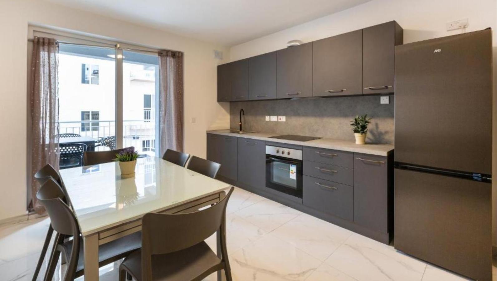New 3 Bedroom Apartment A1 Σεντ Πόλς Μπέι Εξωτερικό φωτογραφία